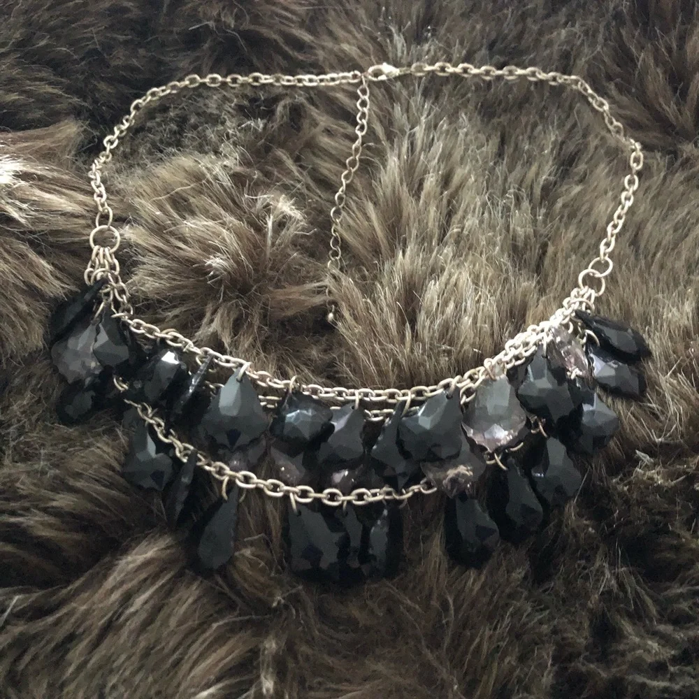 Triple row faceted chandelier gem layered elegant necklace